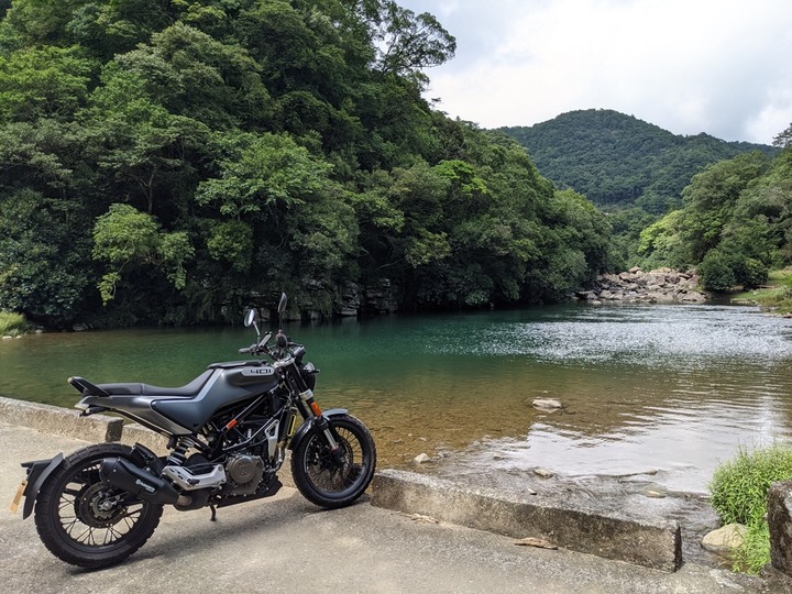 黑箭401,坪林溪流秘境探索