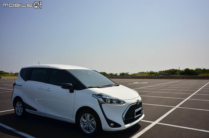 經歷過3台二手車,第一次買新車(文長) -入手了Sienta