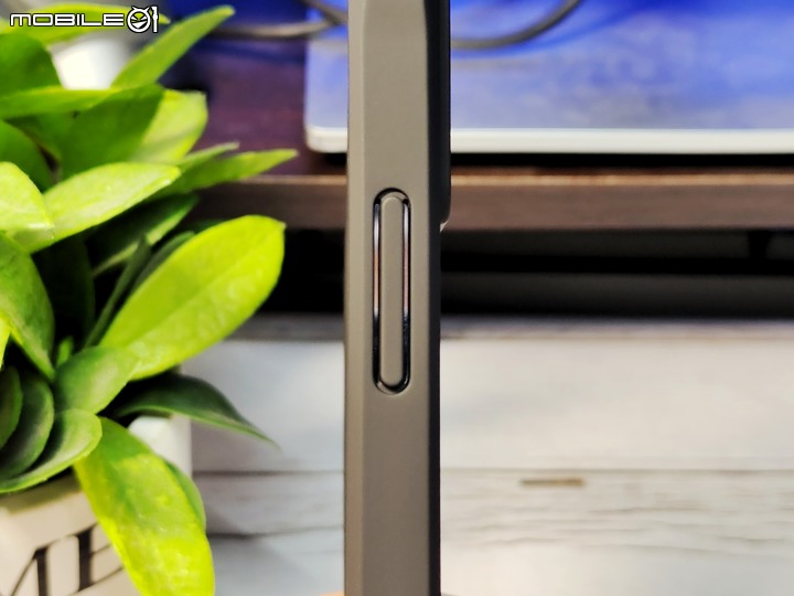 「 開箱 」Pelican iPhone 13 手機殼 – 美軍專用防護產品品牌,頂級防摔保護殼