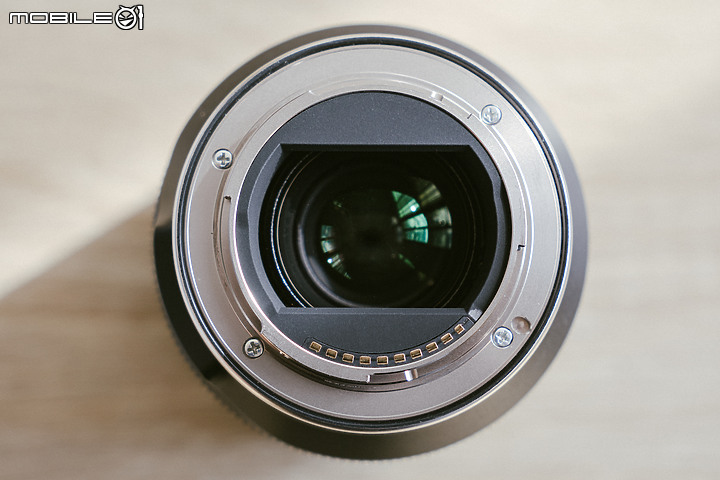 Tamron 28-75mm F/2.8 Di III VXD G2(A063)新舊對決|對焦提升、散景表現更優異!