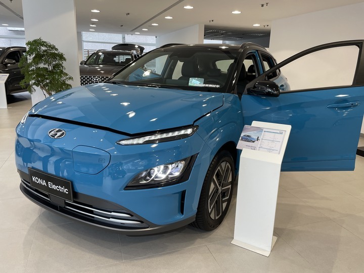 跟著老哥去看現代電動車~Kona Electric
