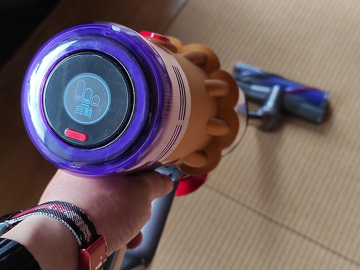 <<真實清潔>> Dyson V12 Detect™ Slim Total Clean 體驗心得分享<<數據認證>>