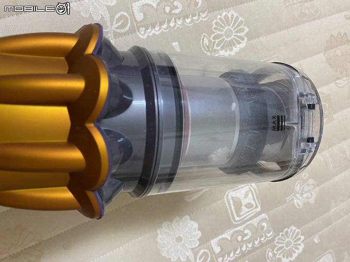 Dyson V12 Detect Slim Total Clean無線吸塵器，智慧雷射科技，微塵無所遁形