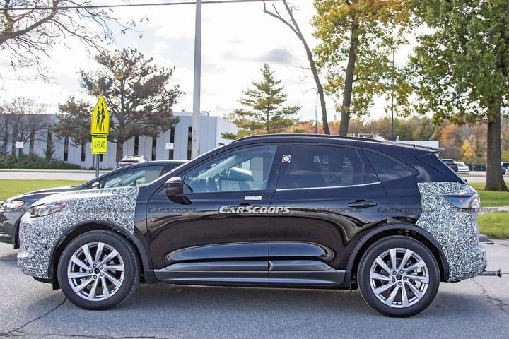 【新訊】小改款Ford Kuga 海外路試中,車頭造型變動、預計升級SYNC4與48V系統