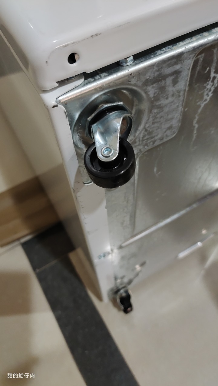 有了惠而浦 Whirlpool乾衣機, 從此要穿乾衣服不用再看天公伯心情~