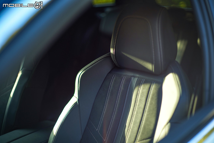 160萬的休旅選擇 2021 PEUGEOT 3008 1.6 GT