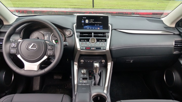 2021 Lexus NX 200折2X萬，開箱啦~