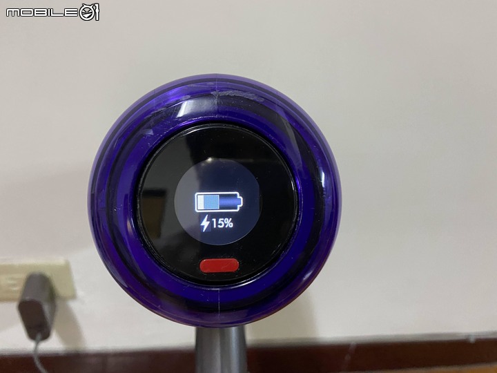 Dyson V12 Detect Slim Total Clean無線吸塵器，智慧雷射科技，微塵無所遁形