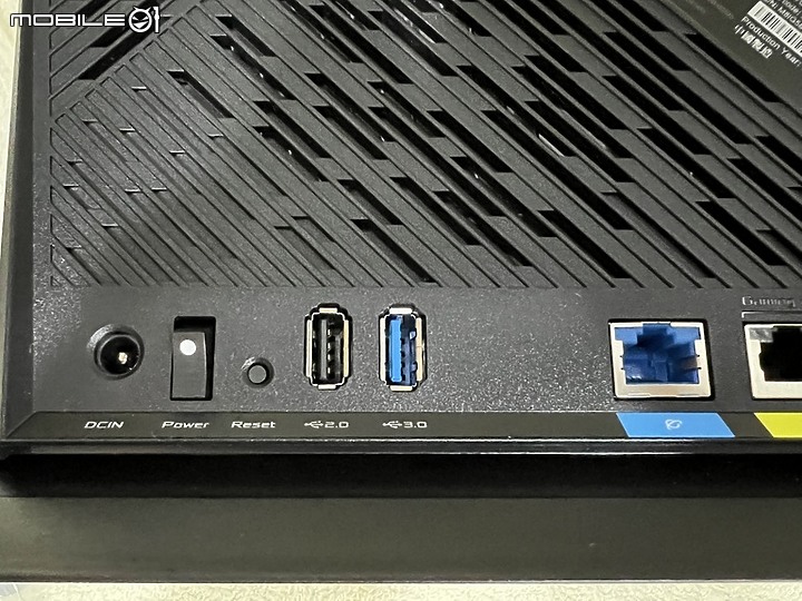 小改版 Super? 新出發 RT-AX86S AX5700 開箱