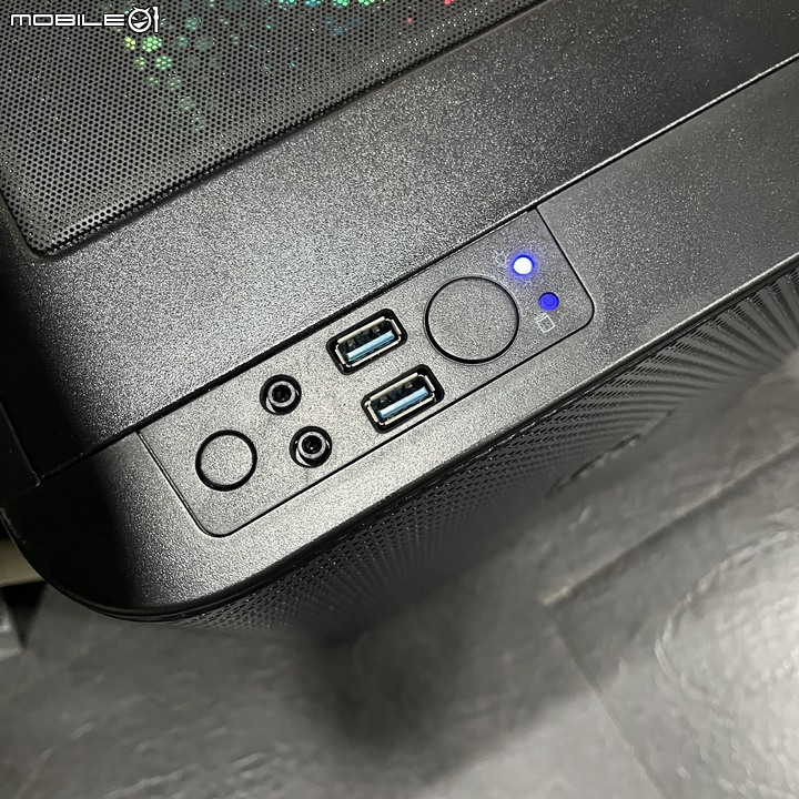 我的一咖舊款 TT 平躺式機殼 Core V21
