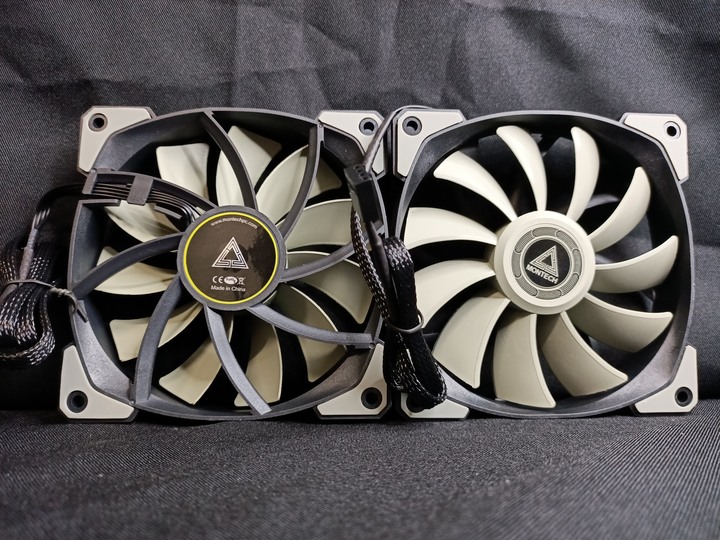 潛力股的鄰家女孩 Montech Air Fan P120 風扇開箱頻測 及機殼電源倉上安裝風扇溫度測試