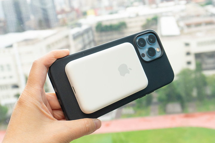 iPhone 13「電影級」測試/ 拍出來像電影嗎? 在它眼裡 人人都可以像明星