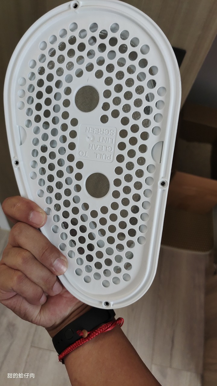 有了惠而浦 Whirlpool乾衣機, 從此要穿乾衣服不用再看天公伯心情~