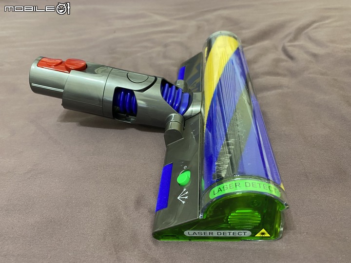 Dyson V12 Detect Slim Total Clean無線吸塵器，智慧雷射科技，微塵無所遁形