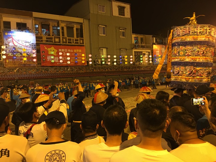 王 的 巡 禮 - 東 港 迎 王