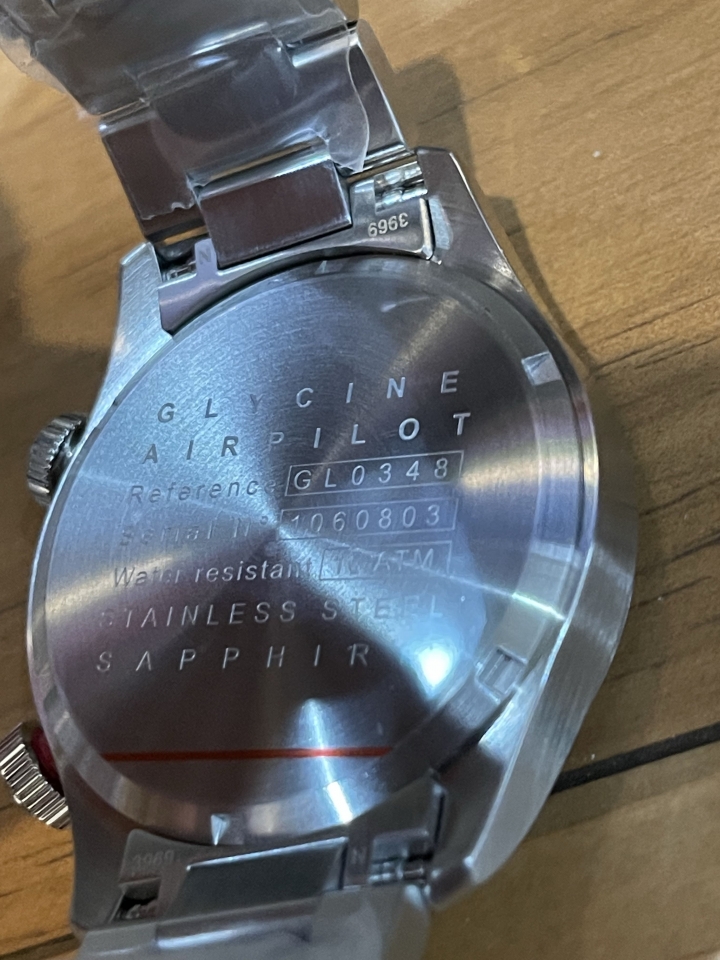 「開箱」Glycine AIRPILOT GMT watch