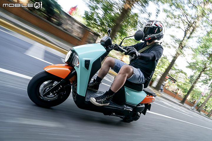 SYM 4MICA 150 試駕|大空間加速有勁 都會騎乘超舒適