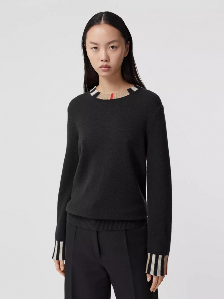 開箱 Burberry 女款羊絨衫