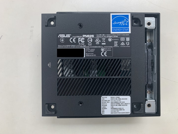 【開箱】簡易開箱ASUS PN62S MiniPC