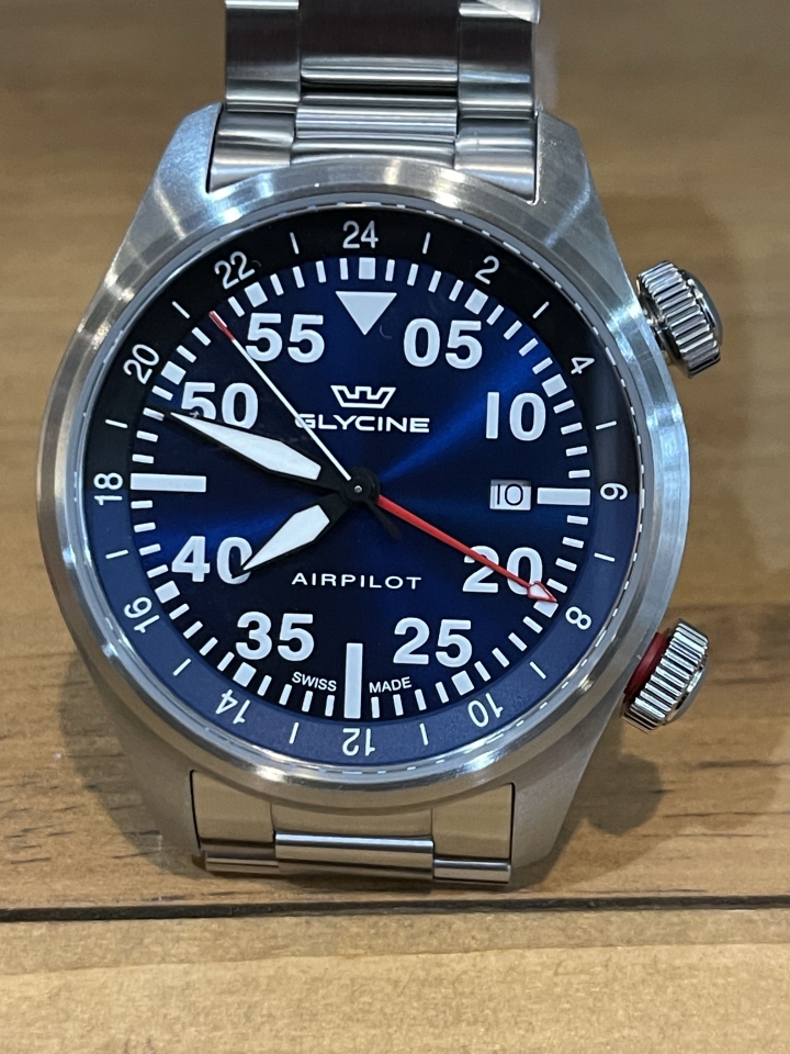 「開箱」Glycine AIRPILOT GMT watch