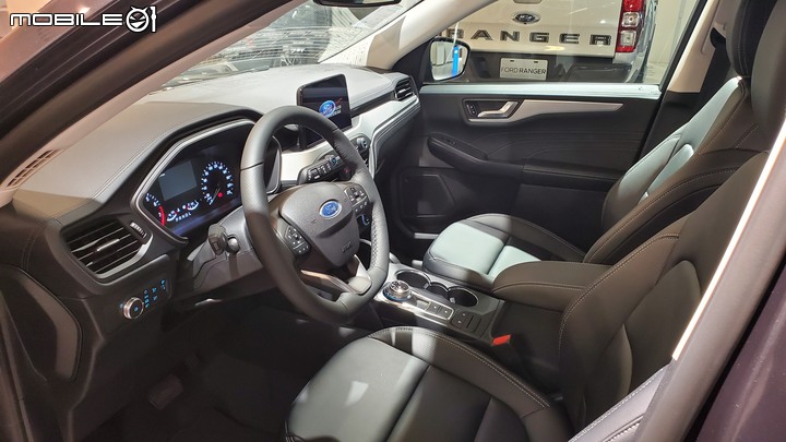 Ford KUGA LV2超質版展間快速賞車 90萬內SUV的CP值優選?