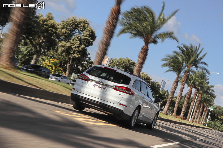 Ford Mondeo Hybrid Wagon試駕|沙場老將的最後殺手鐧!