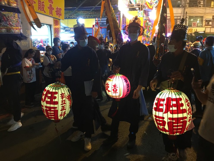 王 的 巡 禮 - 東 港 迎 王