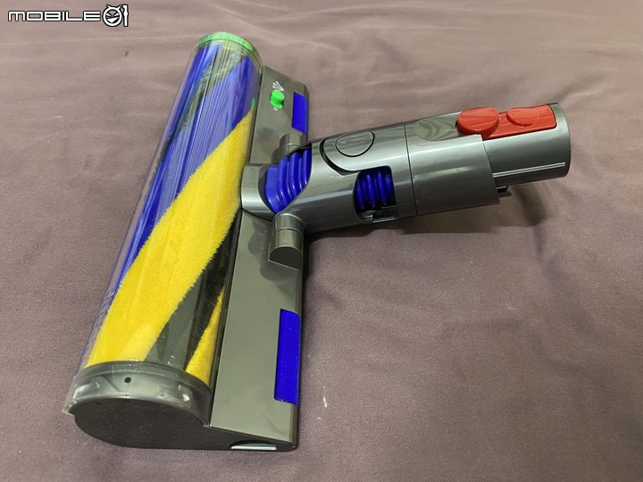 Dyson V12 Detect Slim Total Clean無線吸塵器，智慧雷射科技，微塵無所遁形