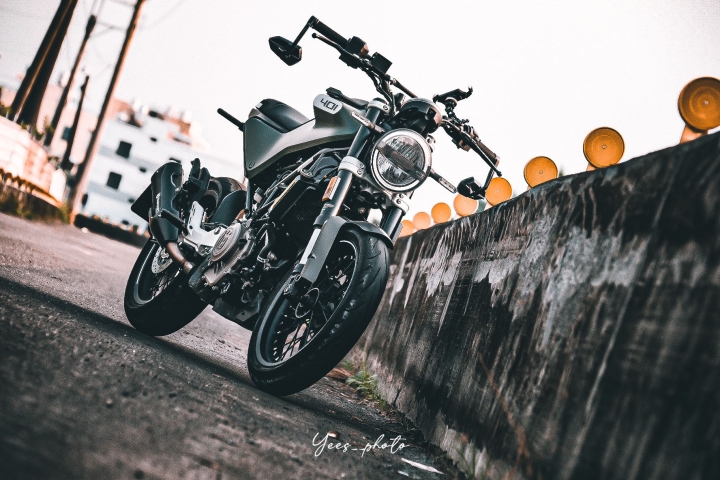 微開箱Husqvarna 401 黑箭