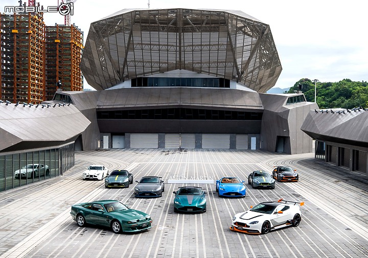【國內新訊】夢幻陣容齊聚,Aston Martin發表Vantage Coupe/Roadster F1 Edition!