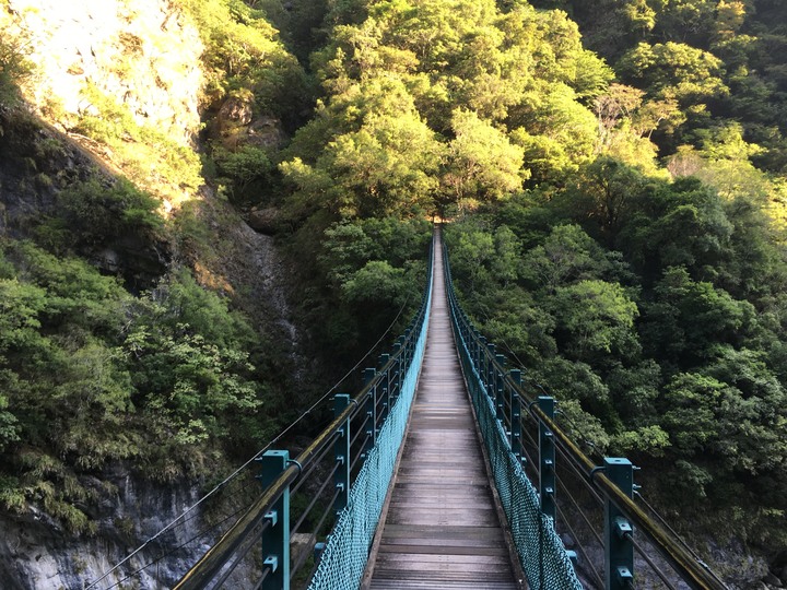 太魯閣健行一日遊,挑戰101高度的錐麓古道