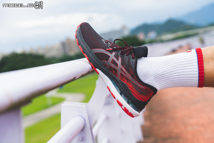 ASICS GEL-KAYANO 28 評測報告|追求極致的支撐、穩定