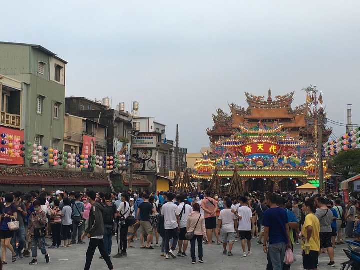 王 的 巡 禮 - 東 港 迎 王