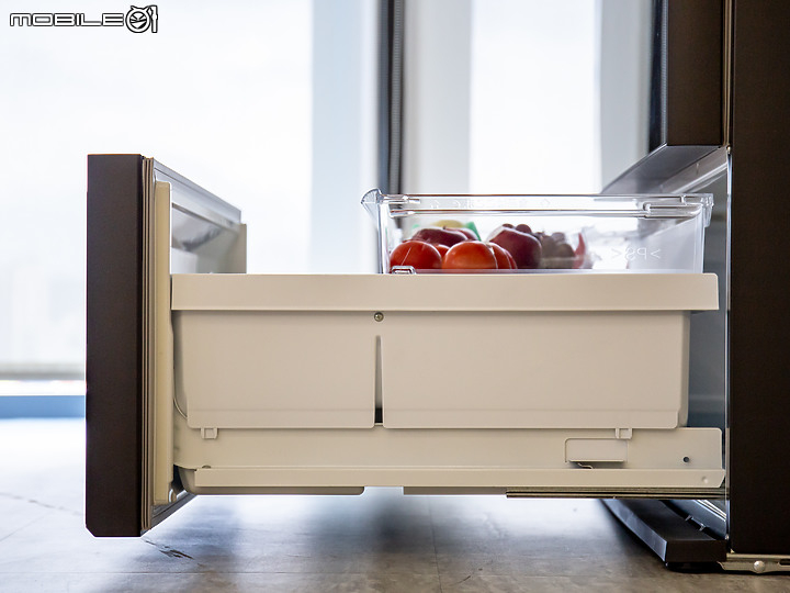 健康美味更智慧! Panasonic 日本製無邊框鏡面六門冰箱(NR-F657WX)