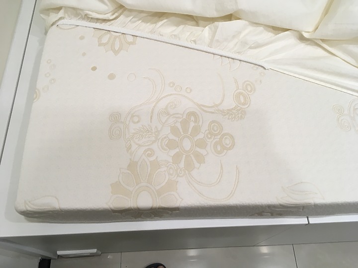 迪奧斯天然乳膠床墊開箱文