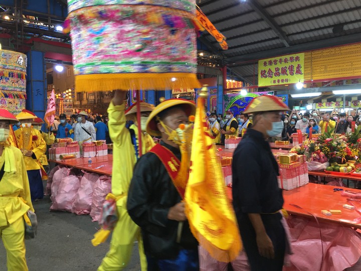 王 的 巡 禮 - 東 港 迎 王