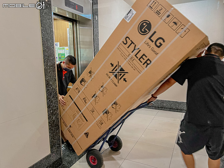 ★科技衣櫥翻轉你的健康新思路★LG styler 蒸氣電子衣櫥PLUS五件組試用心得 B723MR