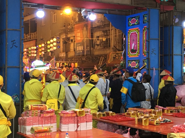 王 的 巡 禮 - 東 港 迎 王