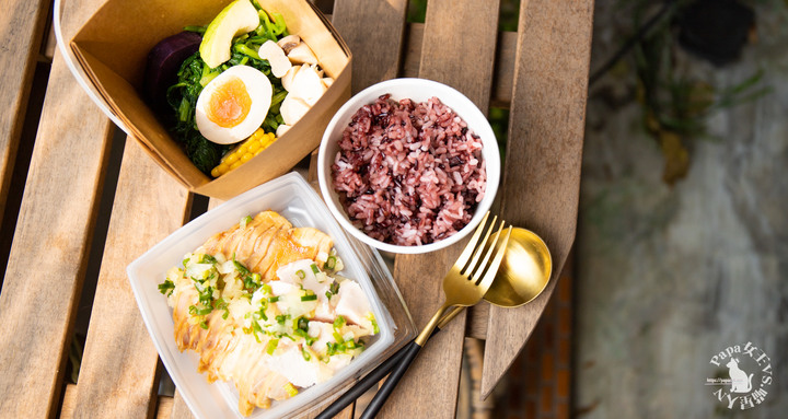 台中西區 |文青系餐盒 咕蔬搖-新概念舒肥鹹水雞 -越式舒肥雞的肉質好甜美