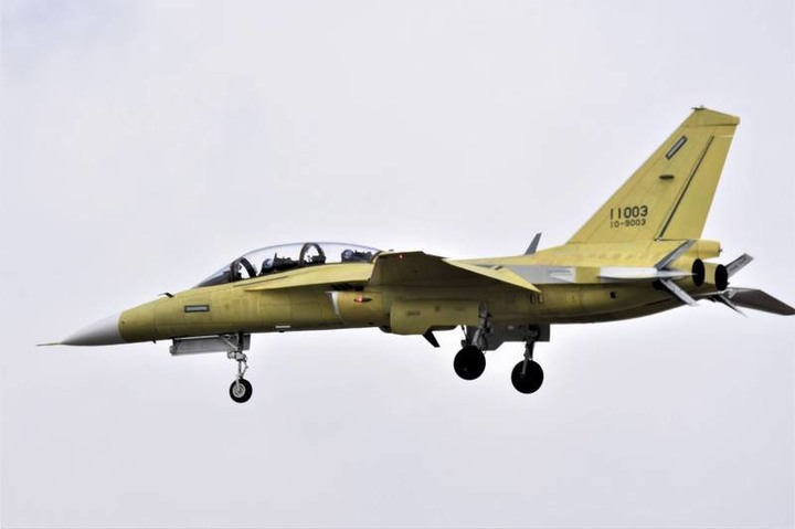 國防MIT》國機國造新進展 ,第3架新式高教機「黃色勇鷹」升空,擬年底前交機