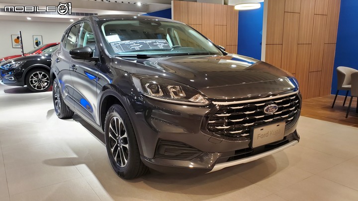 Ford KUGA LV2超質版展間快速賞車 90萬內SUV的CP值優選?