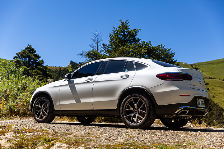 【開箱】GLC 300 coupe 武嶺開箱記