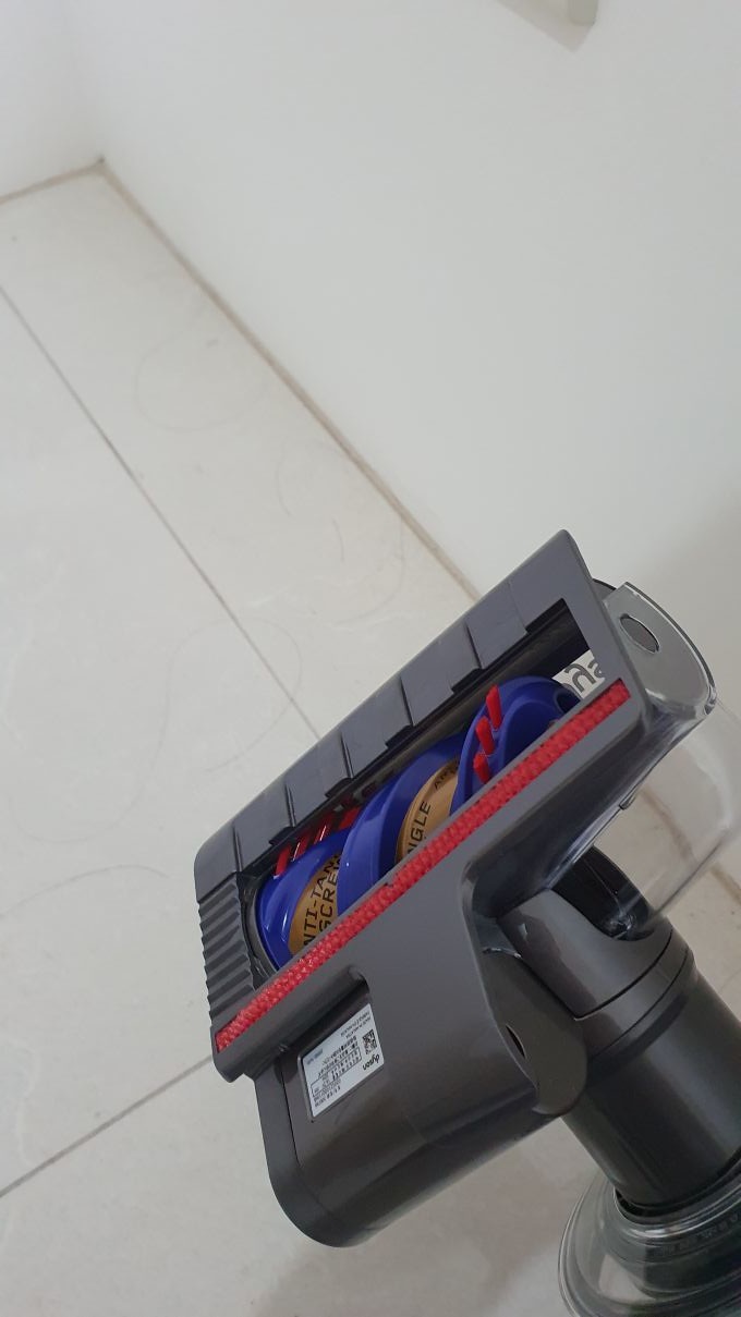 Dyson V12 Detect™ Absolute Extra 《髒污無所遁形有如光劍般犀利的吸塵器》