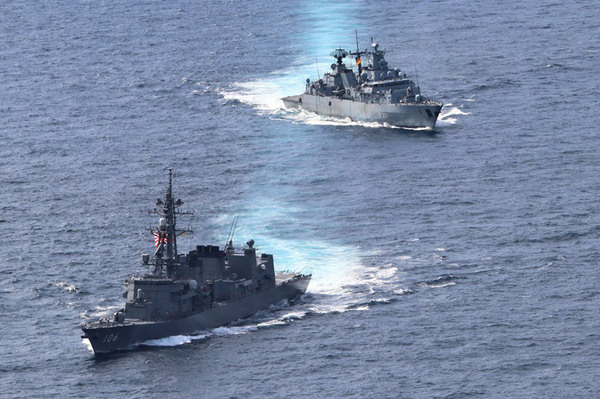 德國軍艦11月5日駛抵日本