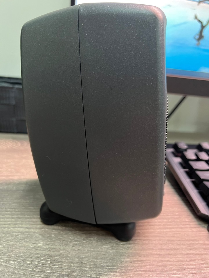 純淨無比的監聽音箱 GENELEC 8010A 開箱心得分享
