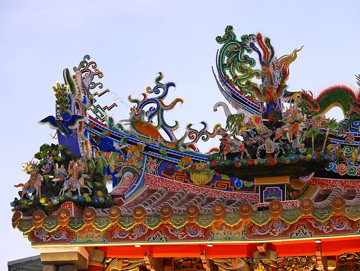 旗津天后宮｜高雄港旗鼓渡輪 — 打狗第一座媽祖廟，348歲重啟廟門，外掛旗鼓渡輪暮色