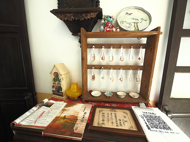 新埔 味衛佳柿餅觀光農場|桂花園人文餐館|新埔老街散策〔劉氏家廟、新埔潘屋、螃蟹穴洗衫窟、朱氏家廟〕