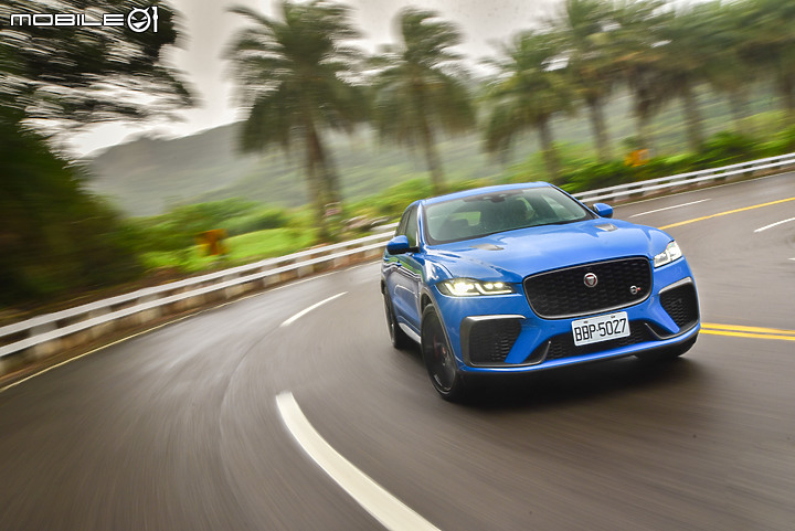 Jaguar小改款F-PACE SVR試駕|八缸猛獸果真是力大無窮!