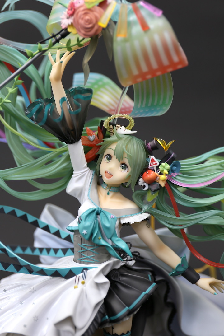 綺麗曼妙 GSC 1/7 初音未來 Memorial Dress Ver.