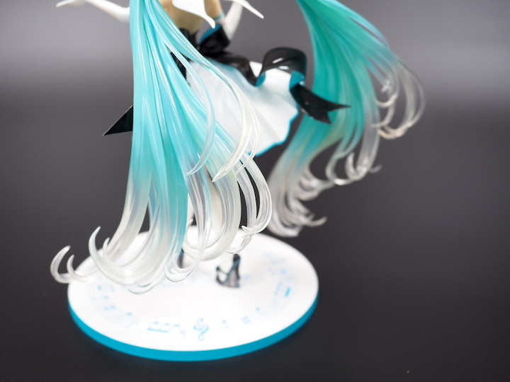 GSC 1/8 初音未來 Symphony 2019 Ver. 白潔高雅之作